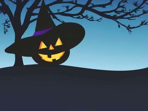 Calabaza con cara sonriente y sombrero de bruja, bajo un árbol en un atardecer.